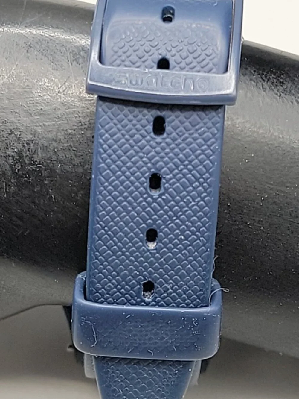 Vintage Swatch Gent Just Blue GN715 (2001) Swiss Quartz Watch Day/Date 34mm 7.5